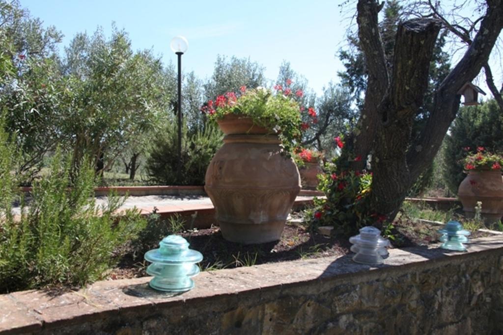 Vigna Lontana Villa Montescudaio Luaran gambar